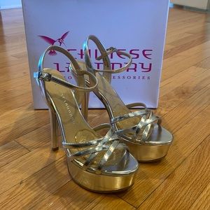Chinese Laundry Thalia Silver Platform Sandal